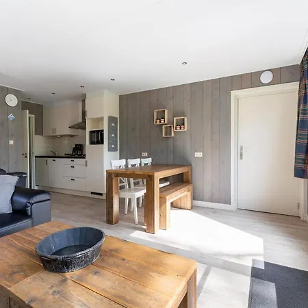 Semi-detached 'muizenoortje' At Park Vosseven Holiday home